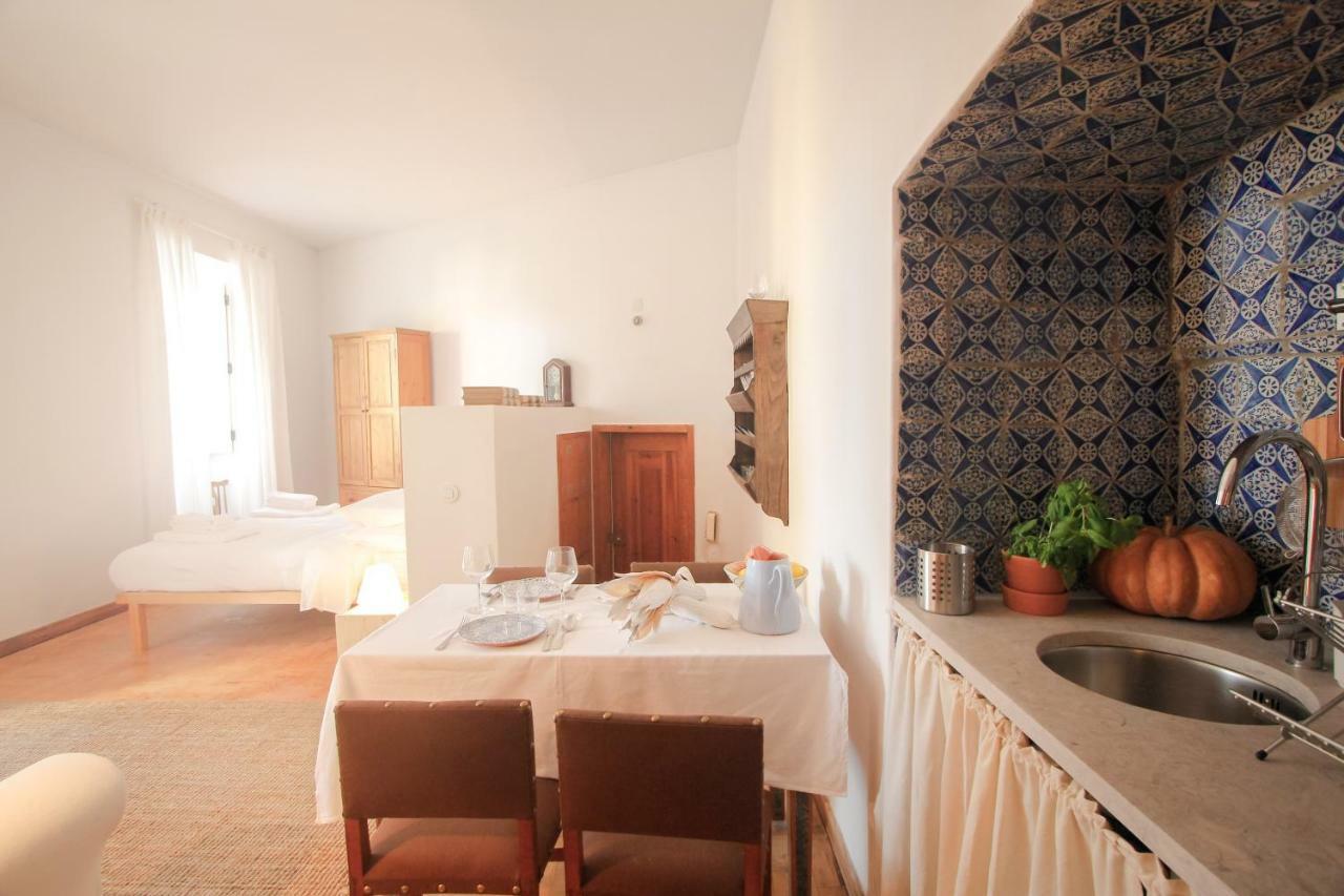 Traditional In Alfama Lejlighed